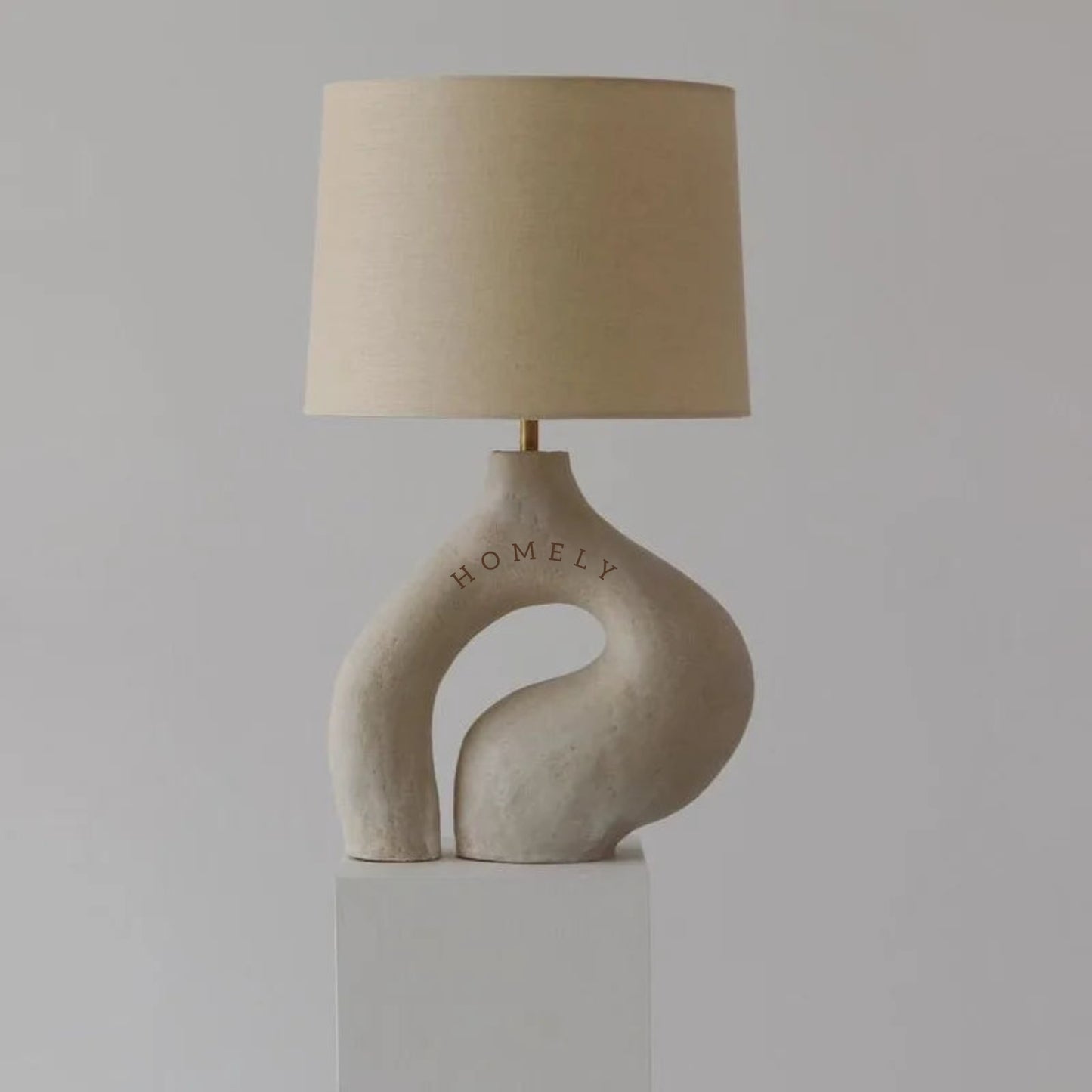 Sculpted Serenity Table Lamp